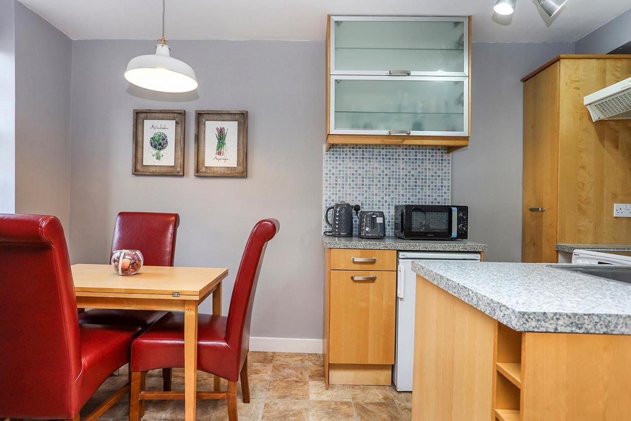 Joivy 1 Bed Flat, Heart Of Grassmarket Edinburgh Exterior photo